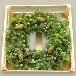 WREATH JUNIPER +PINE CONES